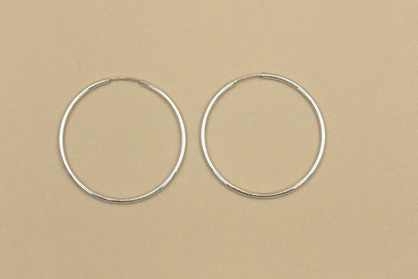 Sterling silver Endless hoops earrings